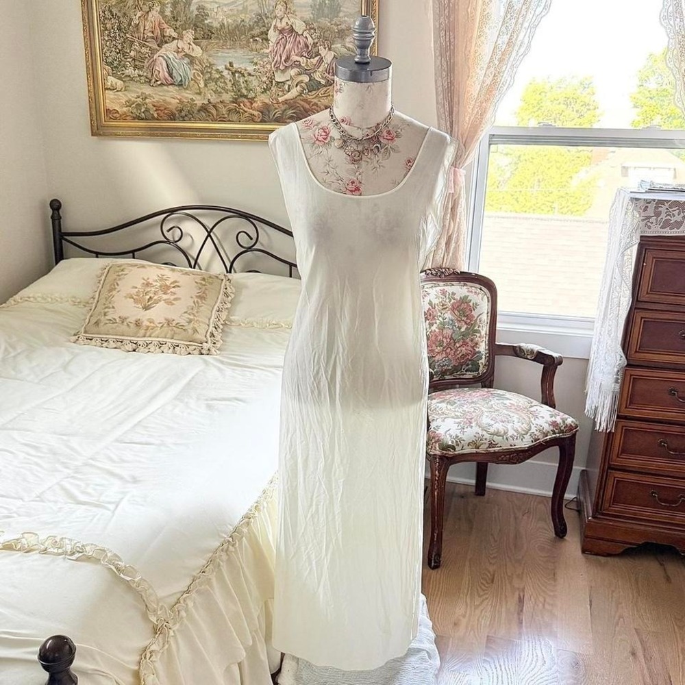 white slip dress  90s delicate white slip dress size 2x